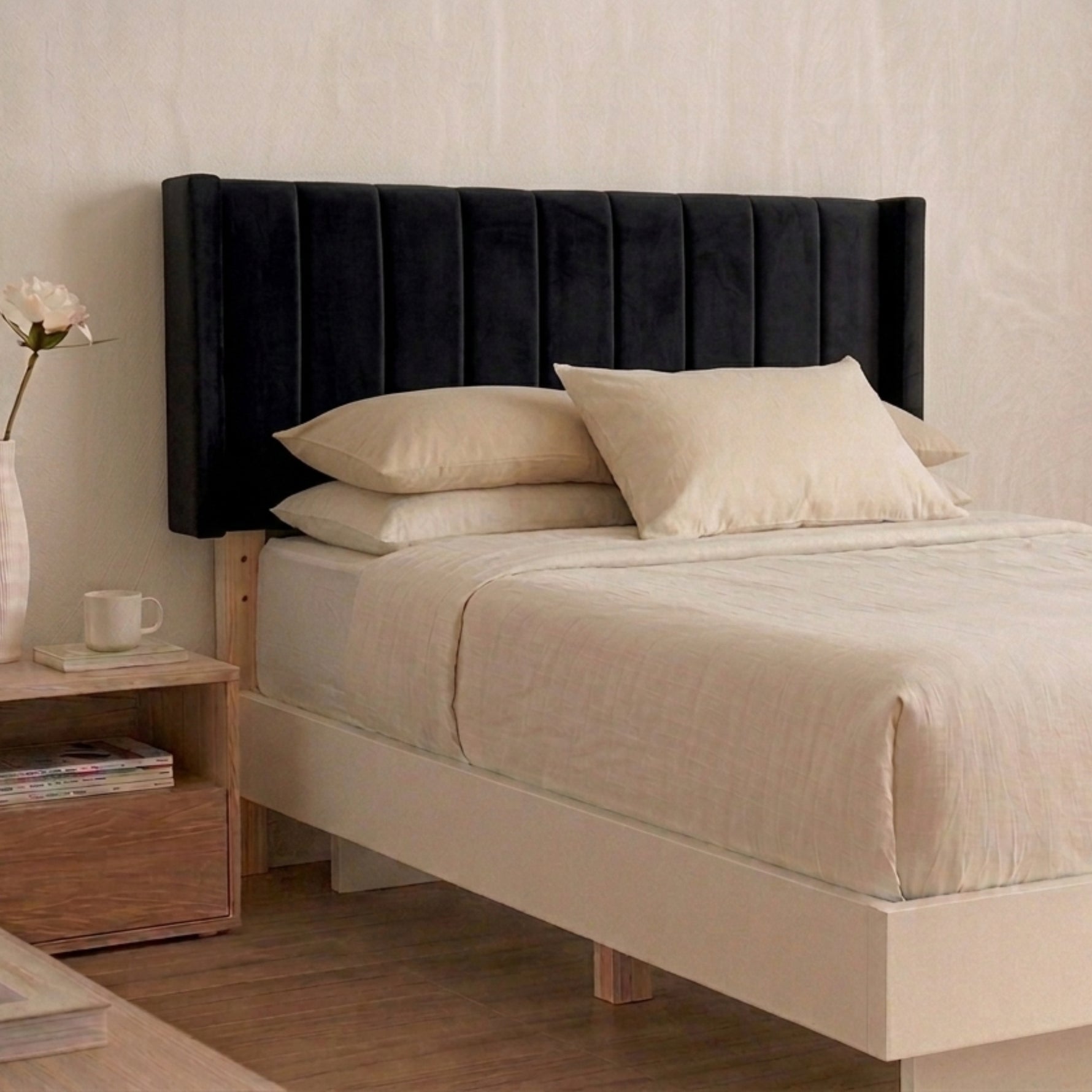 Cabecera Matrimonial Lumen Rayas verticales, Con altura ajustable.